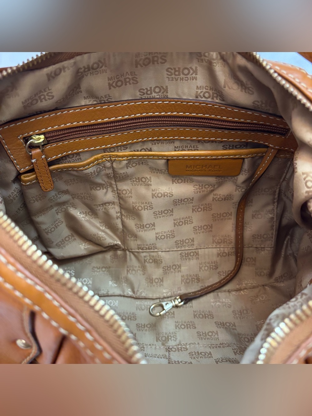 Vintage Michael Kors Astor Cognac Pebbled Leather Studded Hobo Shoulder Bag - Picture 9 of 9